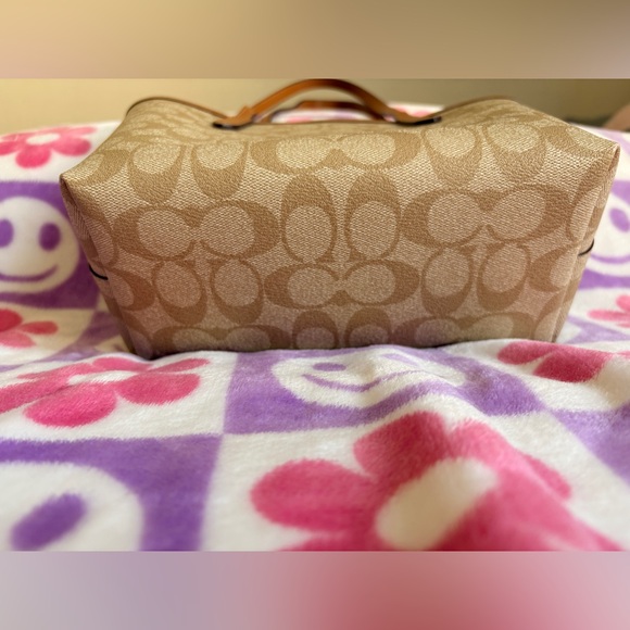 🌸SOLD🌸 - Picture 3 of 5